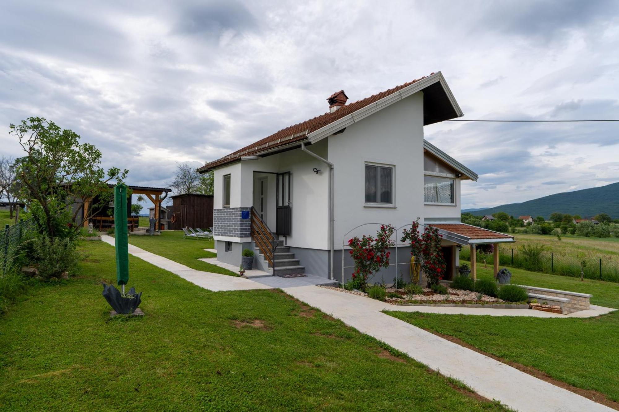 Kuca Za Odmor Belina Villa Otocac Exterior photo