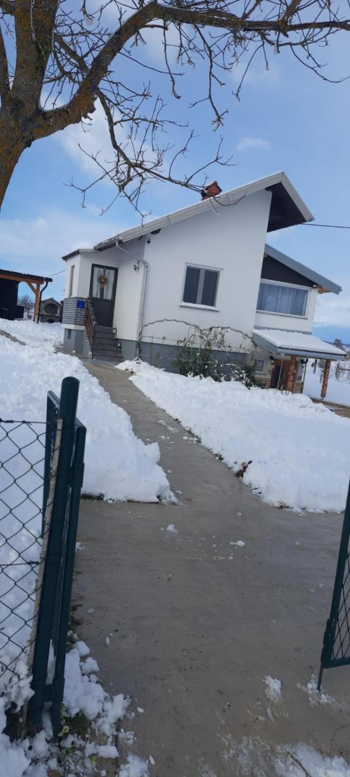 Kuca Za Odmor Belina Villa Otocac Exterior photo