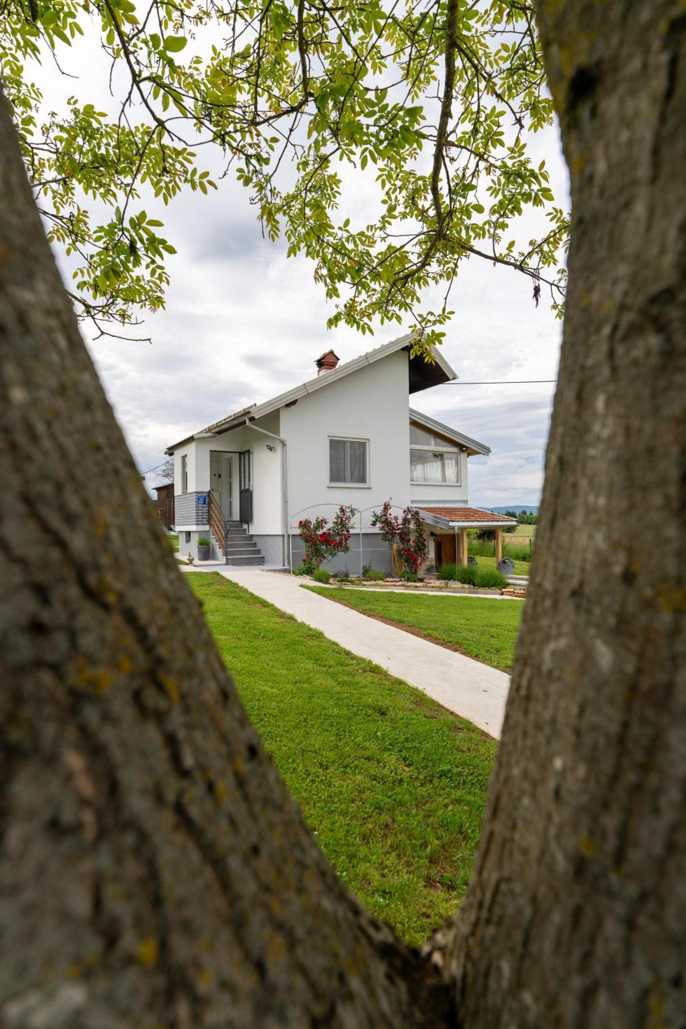 Kuca Za Odmor Belina Villa Otocac Exterior photo